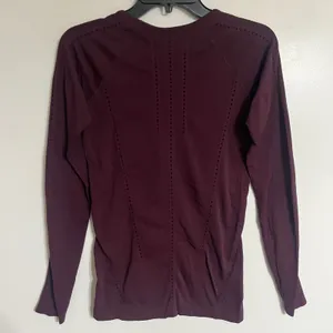 Athleta Momentum Long Sleeve Top XS Maroon Burgundy Mesh Ventilation 211280‎ thumbnail 7