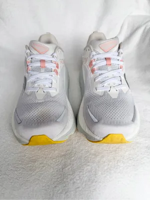 Saucony Hurricane 24 Womens 10 Shoes White Running Sneakers S10934-246 Road thumbnail 4