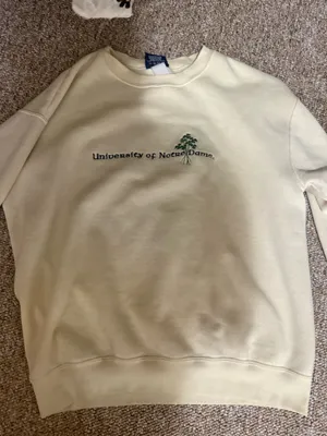 JanSport Crewneck thumbnail 1