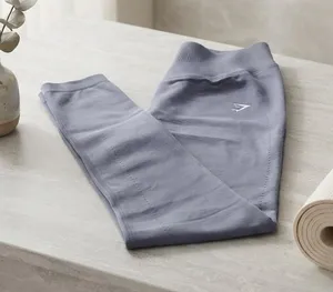 Gymshark leggins thumbnail 1