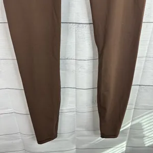 Everlane Womens size Medium Perform Ankle Leggings Brown thumbnail 4