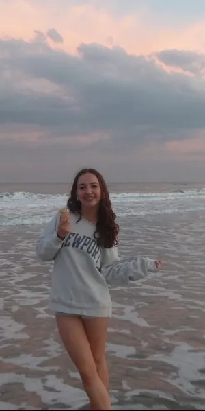 Brandy Melville Newport Crewneck thumbnail 3