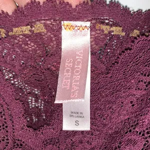 Victoria's Secret Lace Bralette thumbnail 4