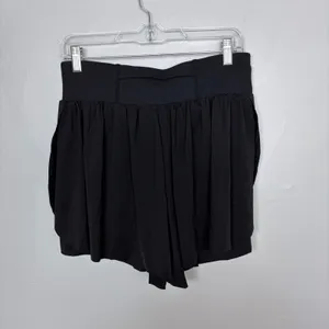 Hodo Sports Butterfly Running Shorts Black Flowy Sportswear Active Size Large thumbnail 6