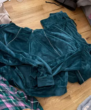 Tracksuit thumbnail 4