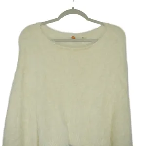 Free People FP One Ivory Fuzzy Knit Cropped Sweater Cozy Oversized Soft thumbnail 3