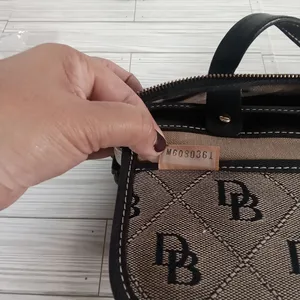 Dooney n Bourke vintage shoulder canvas leather purse black thumbnail 8