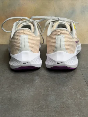 Nike Air Zoom Pegasus 40 Women's Pink Running Shoes DV3854-800 Size 9.5 thumbnail 6
