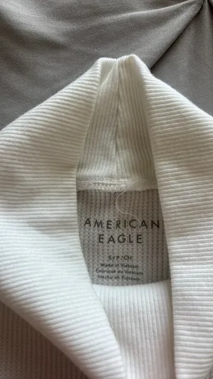 American Eagle Turtleneck thumbnail 2