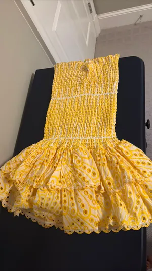 Yellow strapless dress thumbnail 2