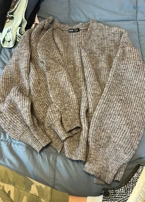 Gray SHEIN chunky sweater thumbnail 1