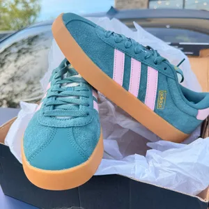 Women’s Adidas VL Court 3.0 Sneakers thumbnail 1