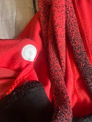Lululemon Energy bra Sz 8 thumbnail 4