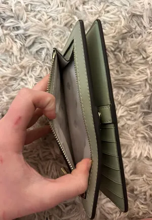 Kate Spade Green Leather Wallet thumbnail 3