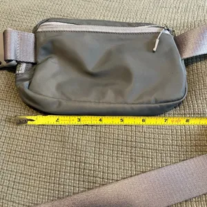 lululemon athletica Gray Crossbody Bag thumbnail 3