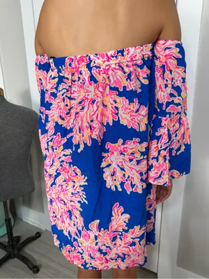 Lilly Pulitzer 100% Silk Blue Floral Off-Shoulder Women’s Dress Sz S Bell Sleeve thumbnail 3