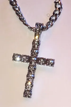 Elegant Silver Tone Rhinestone Cross Pendant Necklace thumbnail 1