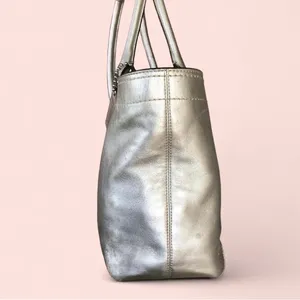 Coach Handbag Purse No# H0982-F14384 Silver metallic Bright colored inside thumbnail 5
