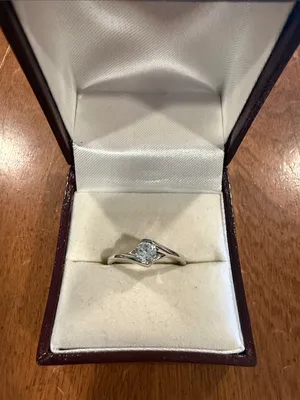 Sterling-Inspired Silver Twist Ring with Clear Center Stone Size 6 3/4 thumbnail 2