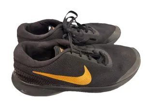Nike Flex Experience‎ RN7 Size 8.5 Woman's Black/Gold Running Sneakers Shoes thumbnail 1