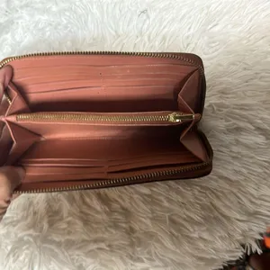 Coach Texture Accordion Zip Around Leather Wallet - Pink vintage thumbnail 6