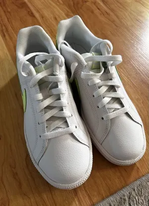 Nike Women's Court Royale Tennis Shoes White Barely Volt Size 7 thumbnail 1