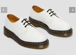Dr. Marten 1461 Women’s Patent Leather Oxford Shoes in White Lucido Size 6 thumbnail 1
