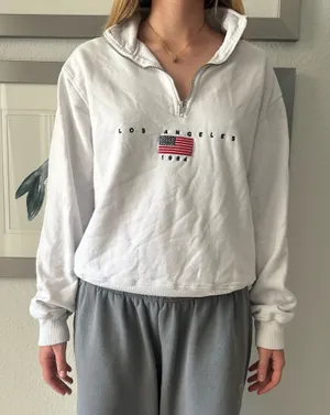 Brandy Melville Sweatshirt thumbnail 1