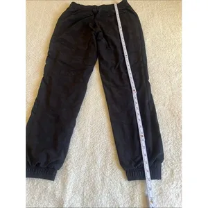 Athleta Brooklyn Textured Lined Jogger Size 4 Black Camo Travel Pants thumbnail 8