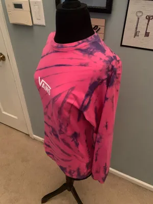 This is a pink and purple Vans tie-dye long-sleeve t-shirt featuring the brand's signature white logo on the chest. thumbnail 8