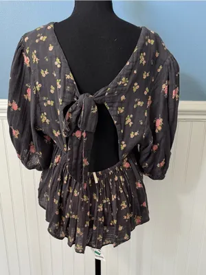 NWT Free People Chloe Mixed Print Back Cutout Top ~ Size Medium thumbnail 8