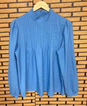 Ann Taylor Blue Pleated Blouse Size‎ Medium thumbnail 1