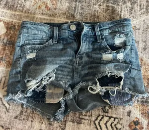 Day trip Pocket Design Jean Shorts thumbnail 1