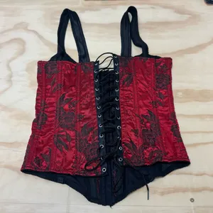 Y2K‎ Vintage Victoria’s Secret Lace Up Floral Corset Top Black Red Medium thumbnail 2