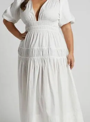 NWT showpo MELLIE MIDI DRESS - PUFF SLEEVE PLUNGE TIERED DRESS IN WHITE thumbnail 2