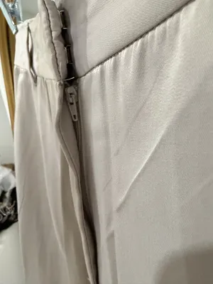 NWT. H&M Women’s Taupe Straight-Leg Dress Pants Viscous Blend Size 10 thumbnail 3
