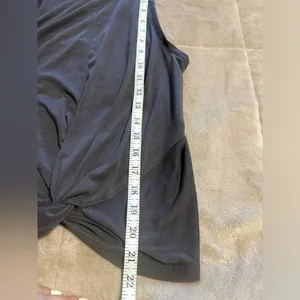 Athleta Tank Top Women’s Size Small Gray Knot Detail thumbnail 2