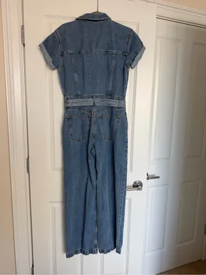 Abercrombie & Fitch Denim Belted Jumpsuit in Blue thumbnail 2