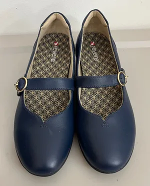 Revere Sicily Mary Jane Shoes 8M Blue Leather Wedge Comfort Career Academia thumbnail 1