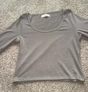 Abercrombie - Cozy Cloud Knit Scoopneck Top - Medium, Brown thumbnail 1