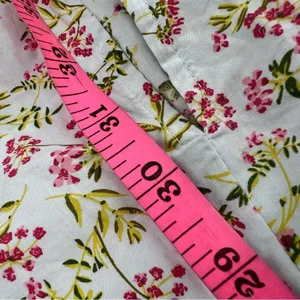J.‎ Crew Short-Sleeve Smocked Dress in Meadow Floral Size Medium thumbnail 9