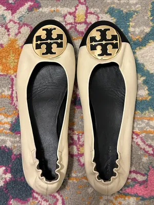 Tory Burch Claire Cap Top Leather Ballet Flats in New Cream/Black Size 9 Neutral thumbnail 5