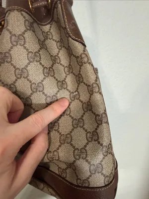 Authentic GUCCI Brown & Cream GG Supreme Monogram Drawstring Shoulder Bag Purse thumbnail 6
