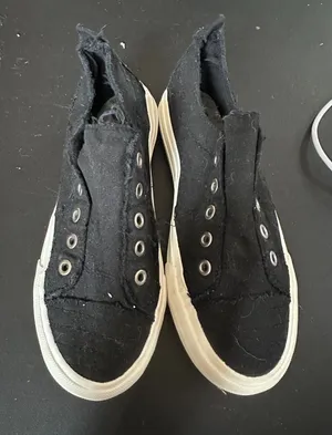 Gypsy Jazz Black Slip‎ On Sneakers in 6.5 NWOB thumbnail 1