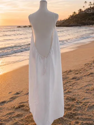 Good Vibes Backless White Spaghetti-Strap Maxi Dress Size Medium NIB thumbnail 3