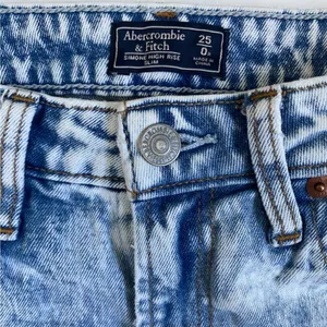 Abercrombie & Fitch Simone High Rise Slim Blue Acid Wash Jeans Size‎ 25 0R thumbnail 5