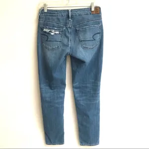 American Eagle Outfitters‎ Tom girl button fly distressed light wash jeans 2R thumbnail 2