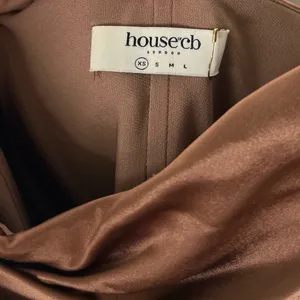 House of CB Satin Reva Sleeveless Toffee Balcony Corset Midi Dress XS thumbnail 11