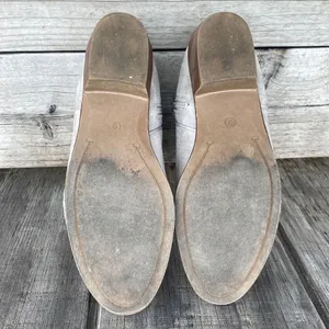 Wild Diva Grey Faux Suede Ankle Booties Size 9 thumbnail 6
