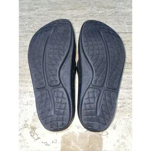 OOFOS Women's Black Flip flops Sandals 6‎ Glossy Strap thumbnail 5